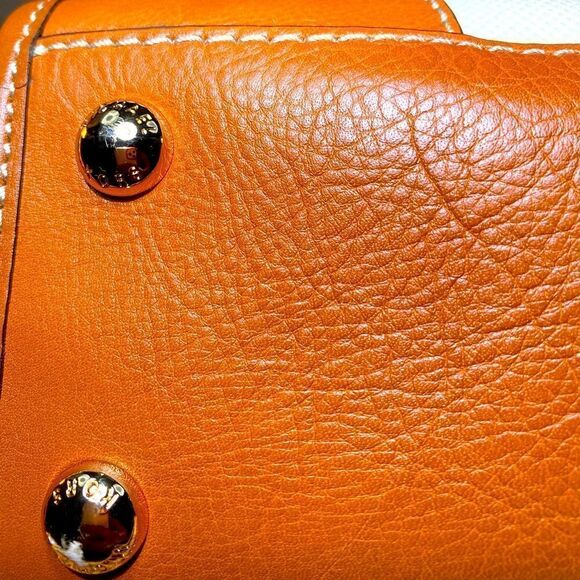MICHAEL KORS HANDBAG - Picture 9 of 14